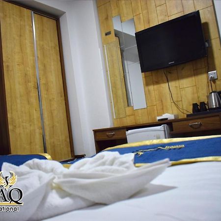 Hotel Buraq Alzahabi Medine Dış mekan fotoğraf